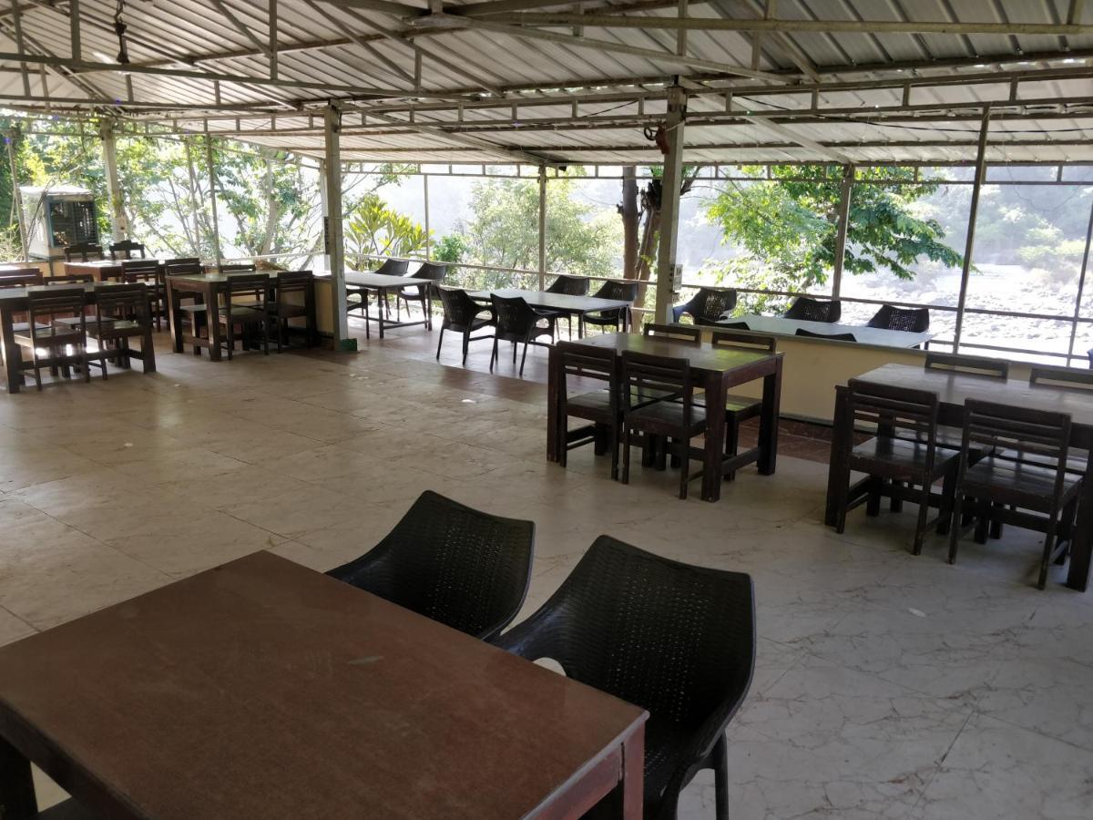 Отель Camp High 5 Jayalgarh Dangchura Экстерьер фото